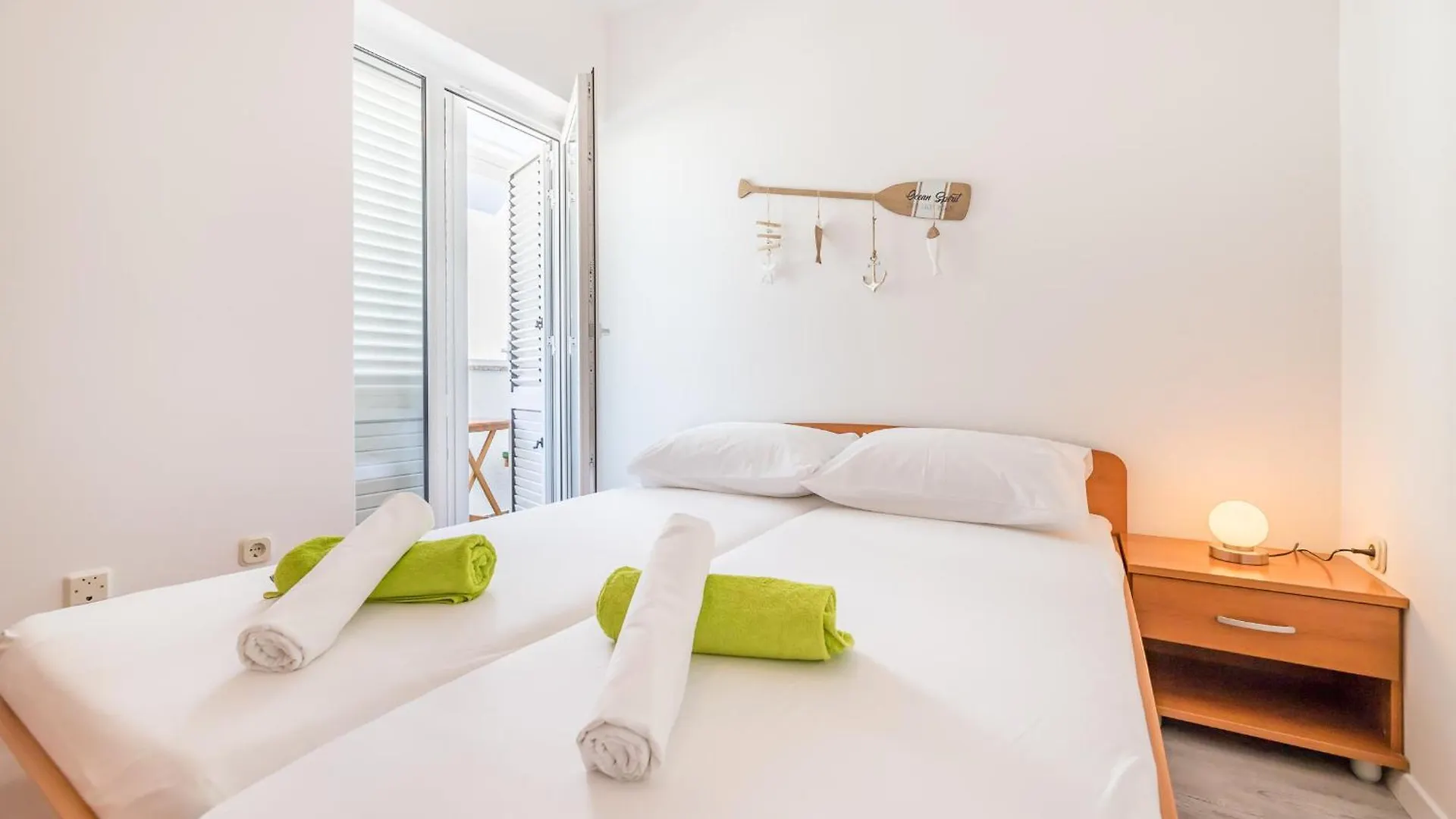 Apartment Mirjana Baška 0*,  Chorvatsko